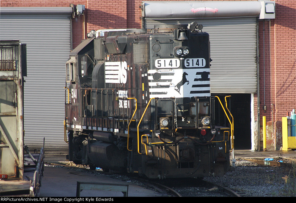 NS GP38-2 #5141